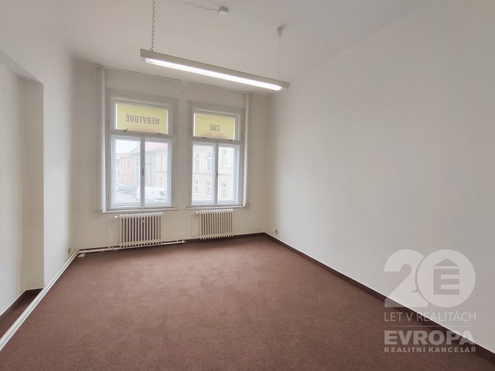Pronájem kanceláří 42 m2
